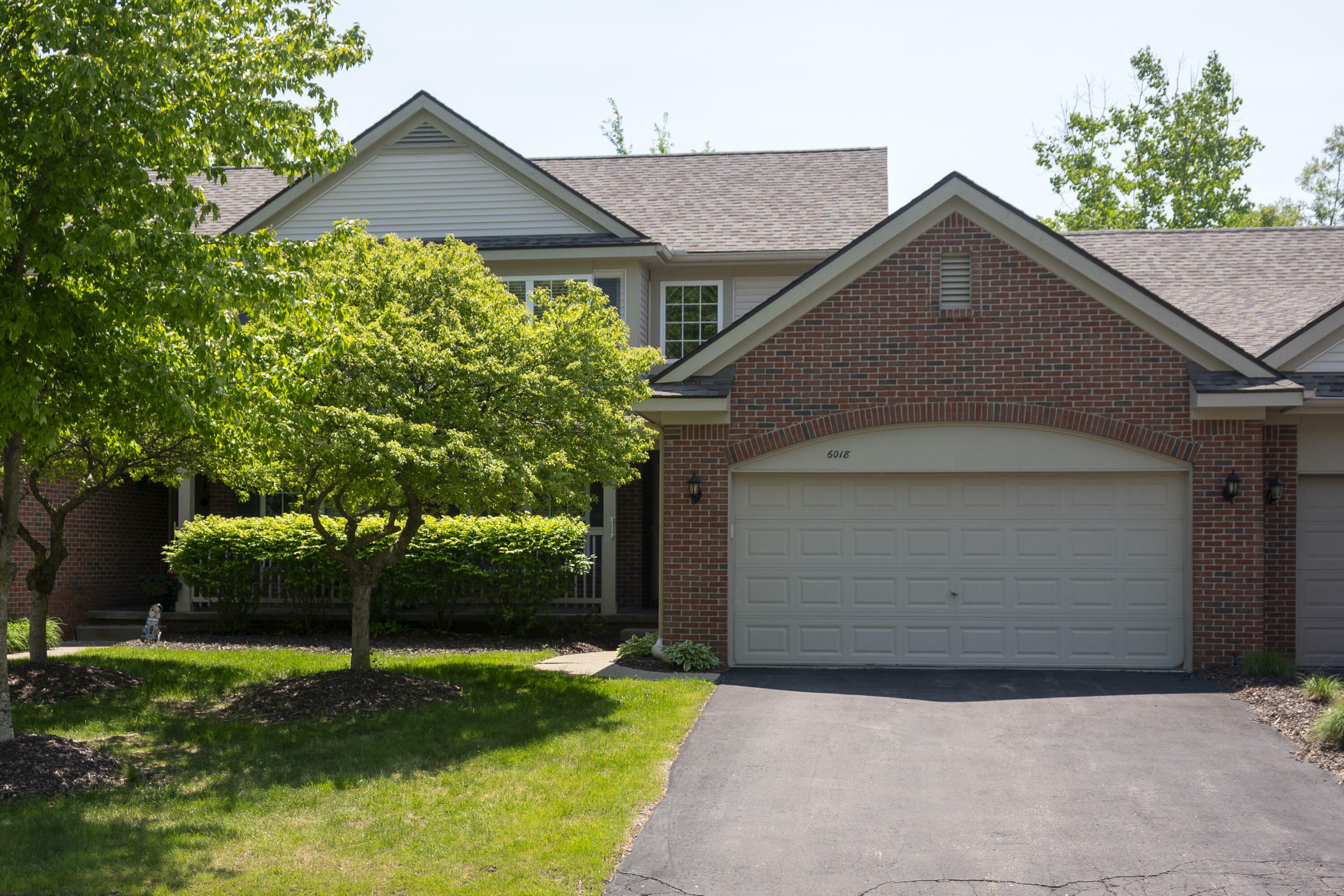 Property Photo: 6018 Augusta Court MI 48442