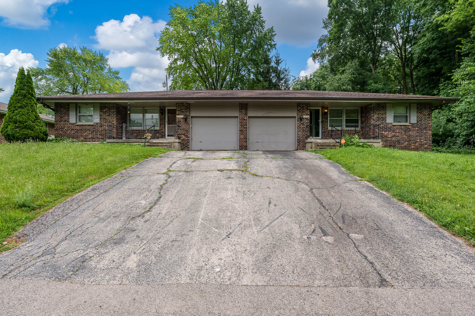 Property Photo: 4801 Javelin Drive IL 61108