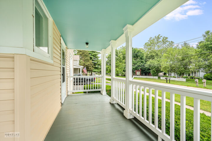 Property Photo: 262 S Madison Street IL 60543