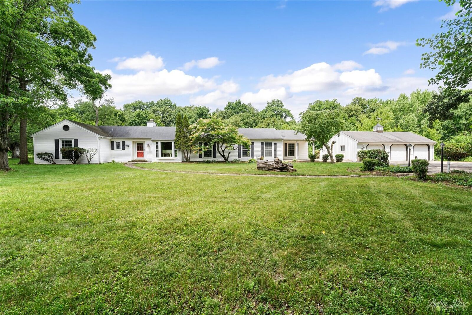 Property Photo:  6N356 Dunham Road  IL 60184 