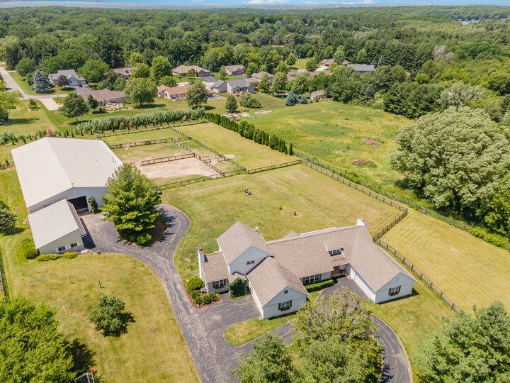 5284 Harvey Road  Caledonia IL 61011 photo