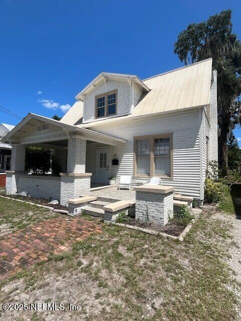 Property Photo: 417 Emmett Street FL 32177