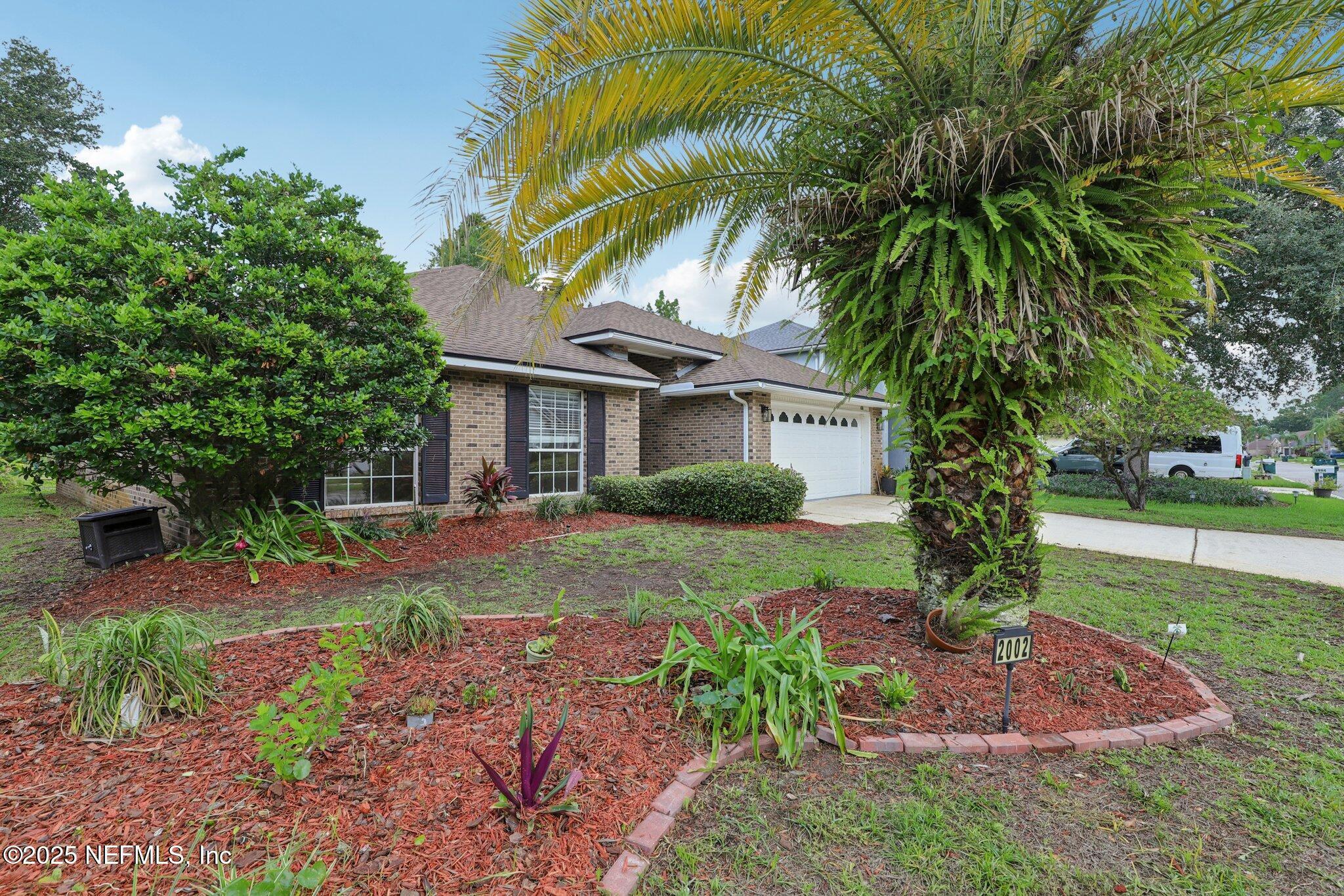 Property Photo: 2002 Knottingham Trace Lane FL 32246