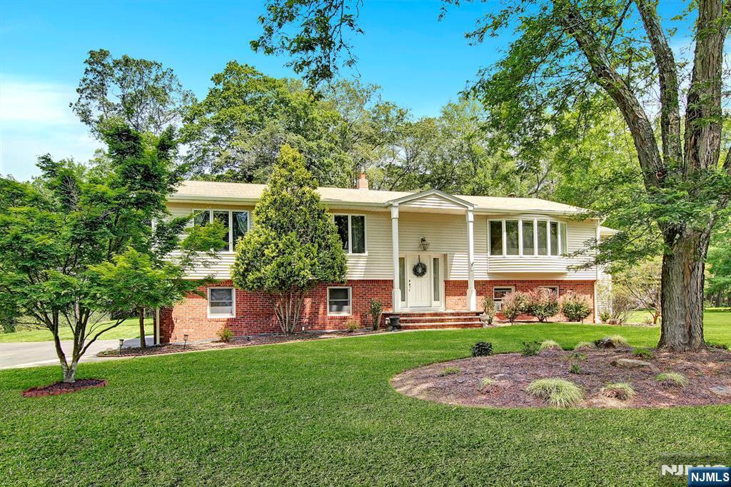 Property Photo: 19 Alida Place NJ 07446