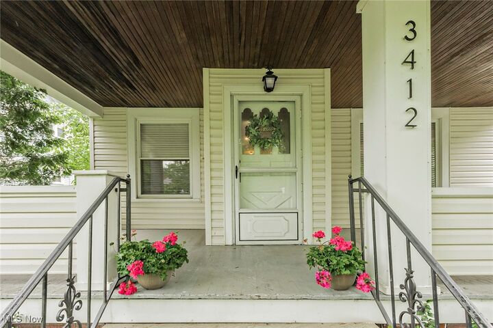 Property Photo: 3412 Euclid Heights Boulevard OH 44118