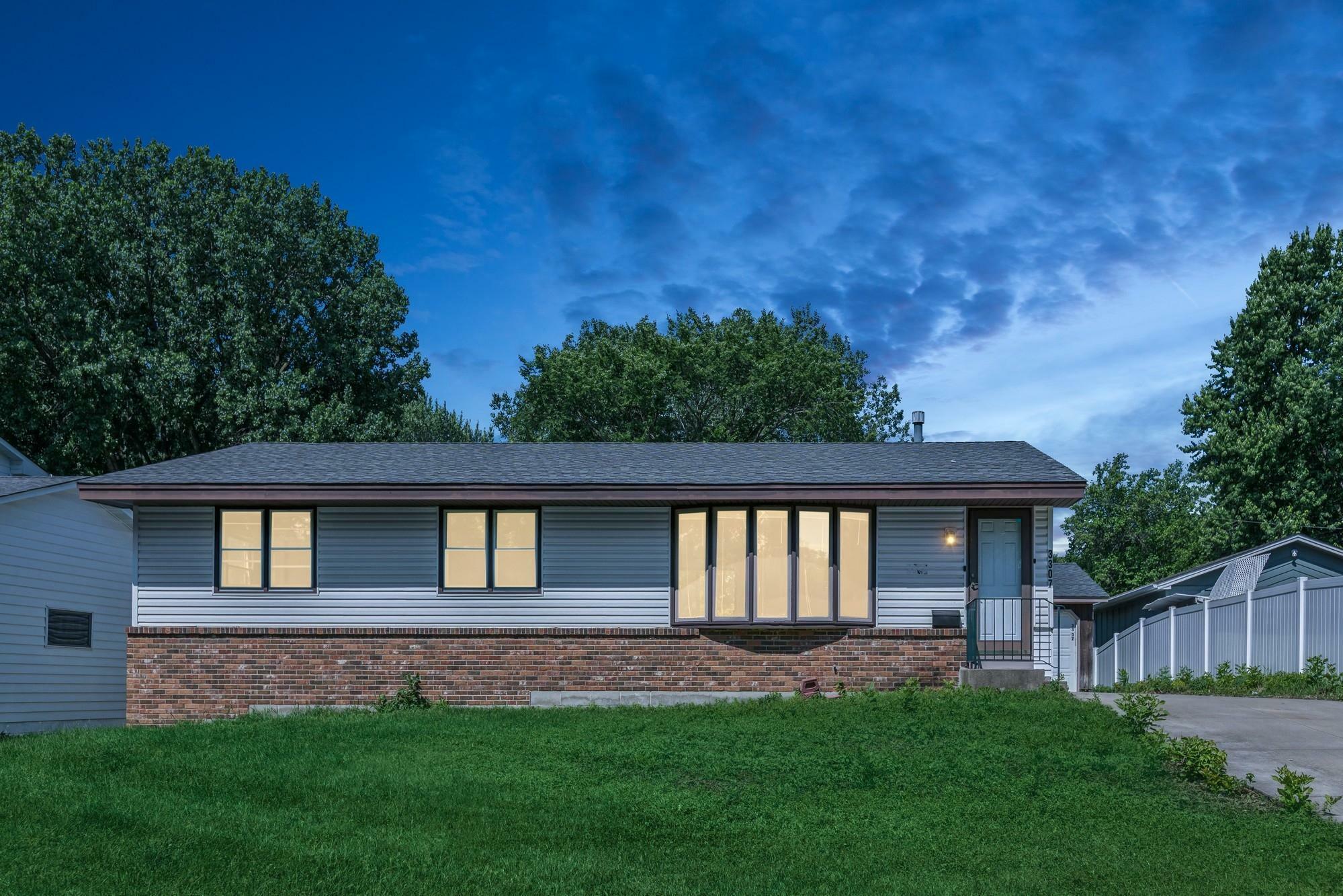 Property Photo: 3307 Adair Avenue N MN 55422