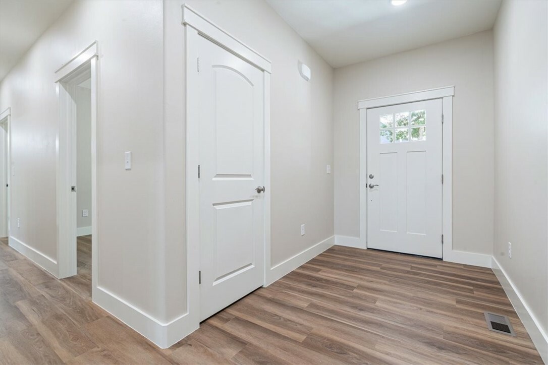 Property Photo: 28 Fleetwood Drive AR 72714