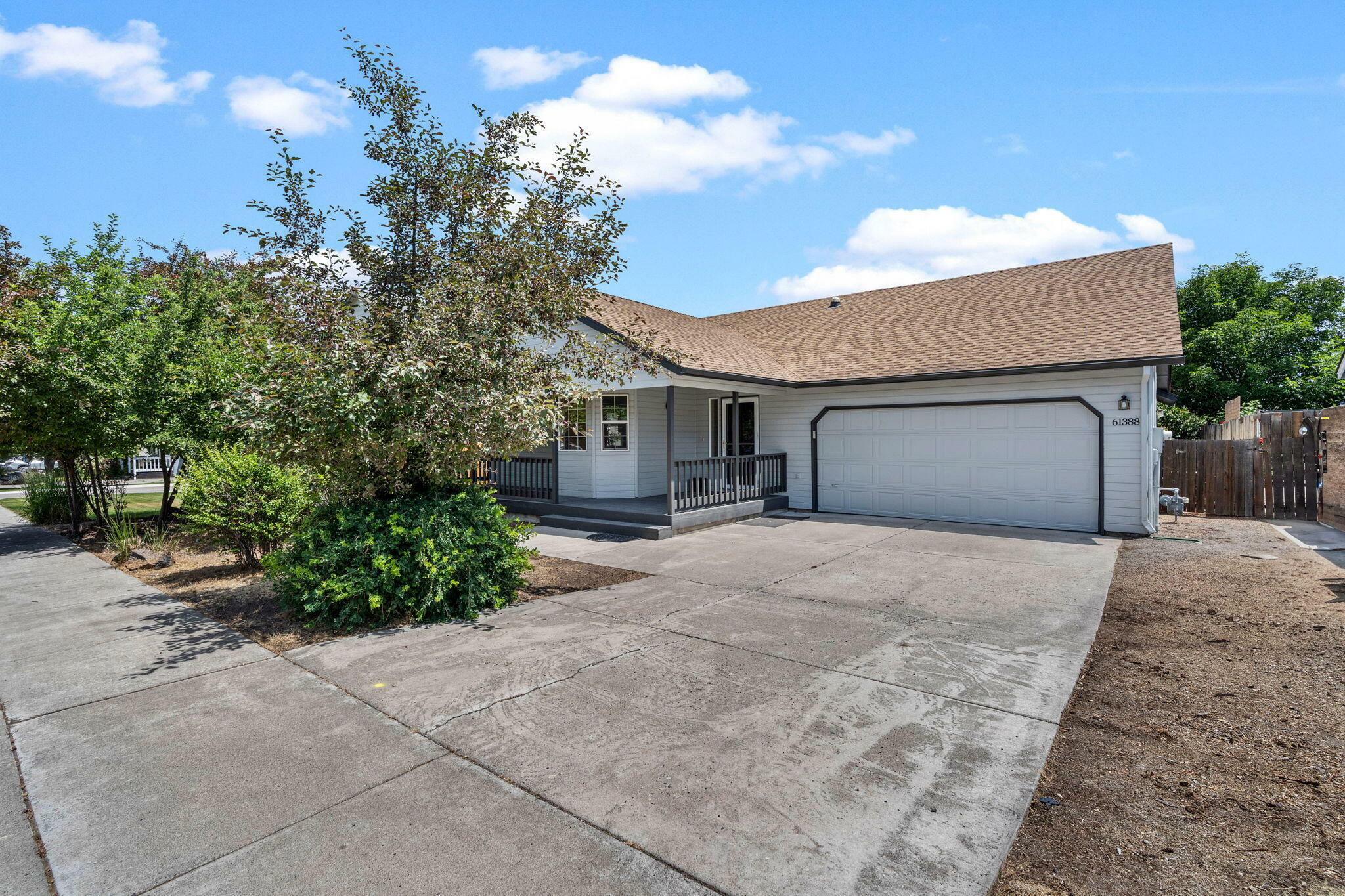 Property Photo: 61388 Elkhorn Street OR 97702