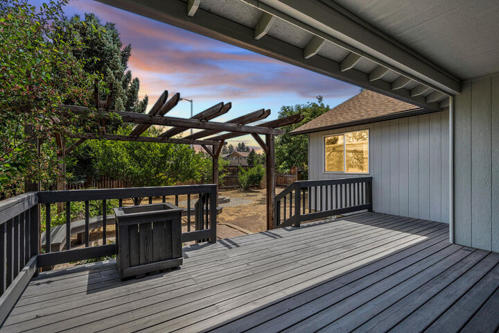 Property Photo: 61388 Elkhorn Street OR 97702