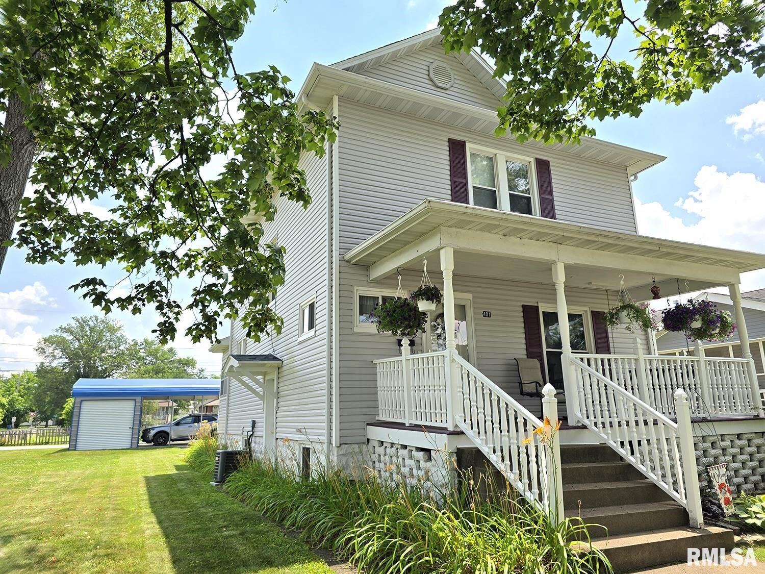 Property Photo:  401 Melrose Avenue  IL 62801 