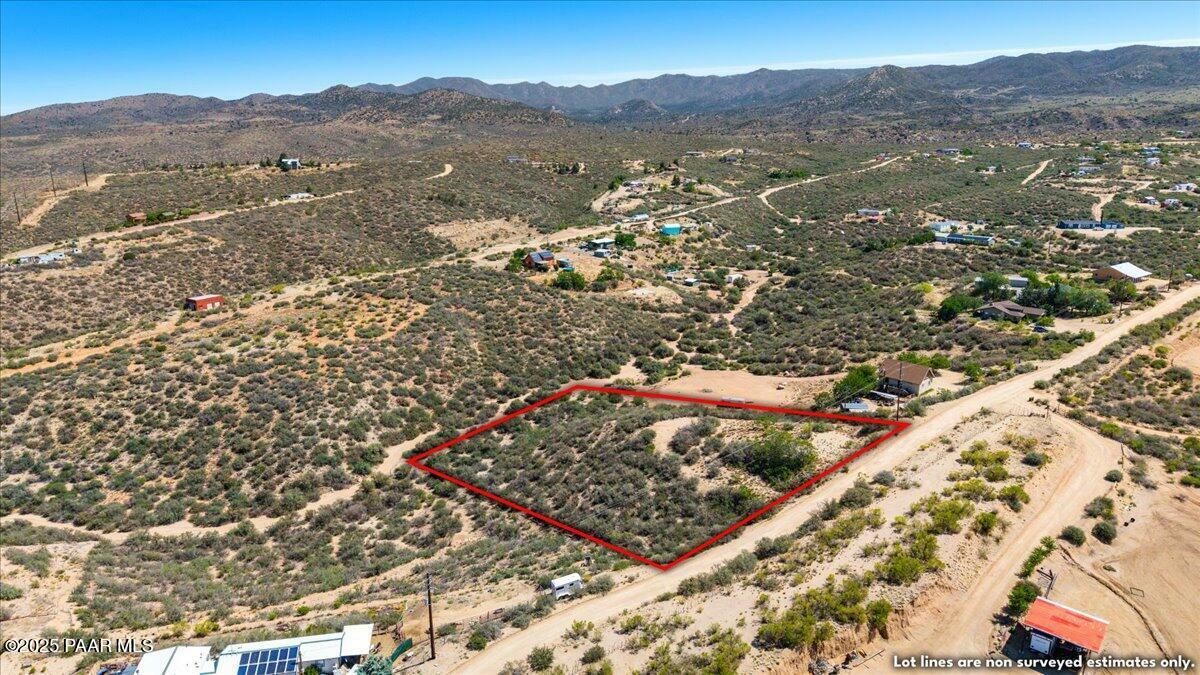 Property Photo: 8370 W Shelburne Road AZ 86332