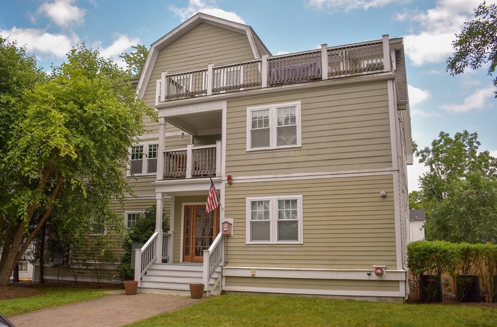 Property Photo:  23 Beech St 2  MA 01702 