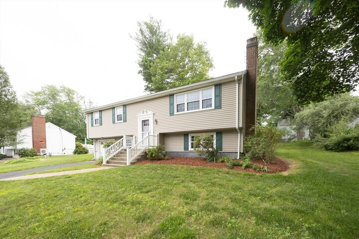 Property Photo:  6 Clearview Dr  MA 01757 