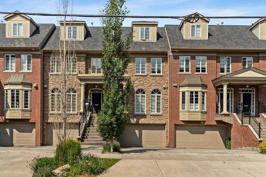 Photo de la propriété: 2421 Erlton Street SW AB T2S 2V9