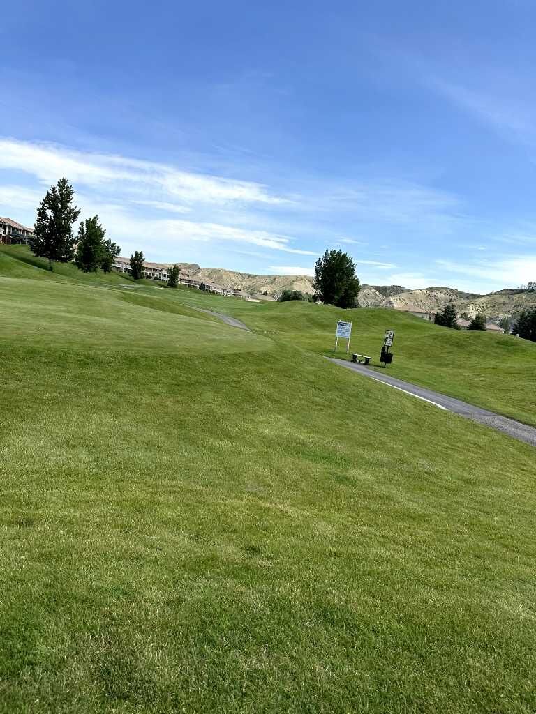 Property Photo: 260 Canyon Boulevard W AB T1K 6V1