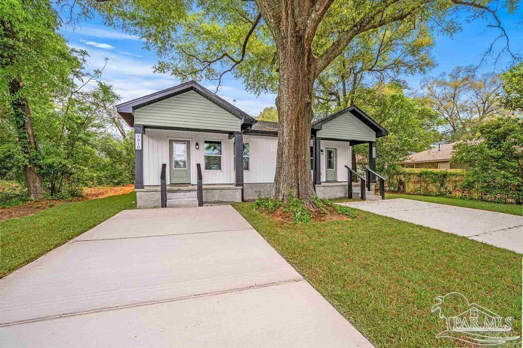 Property Photo: 1908 N Tarragona St FL 32503