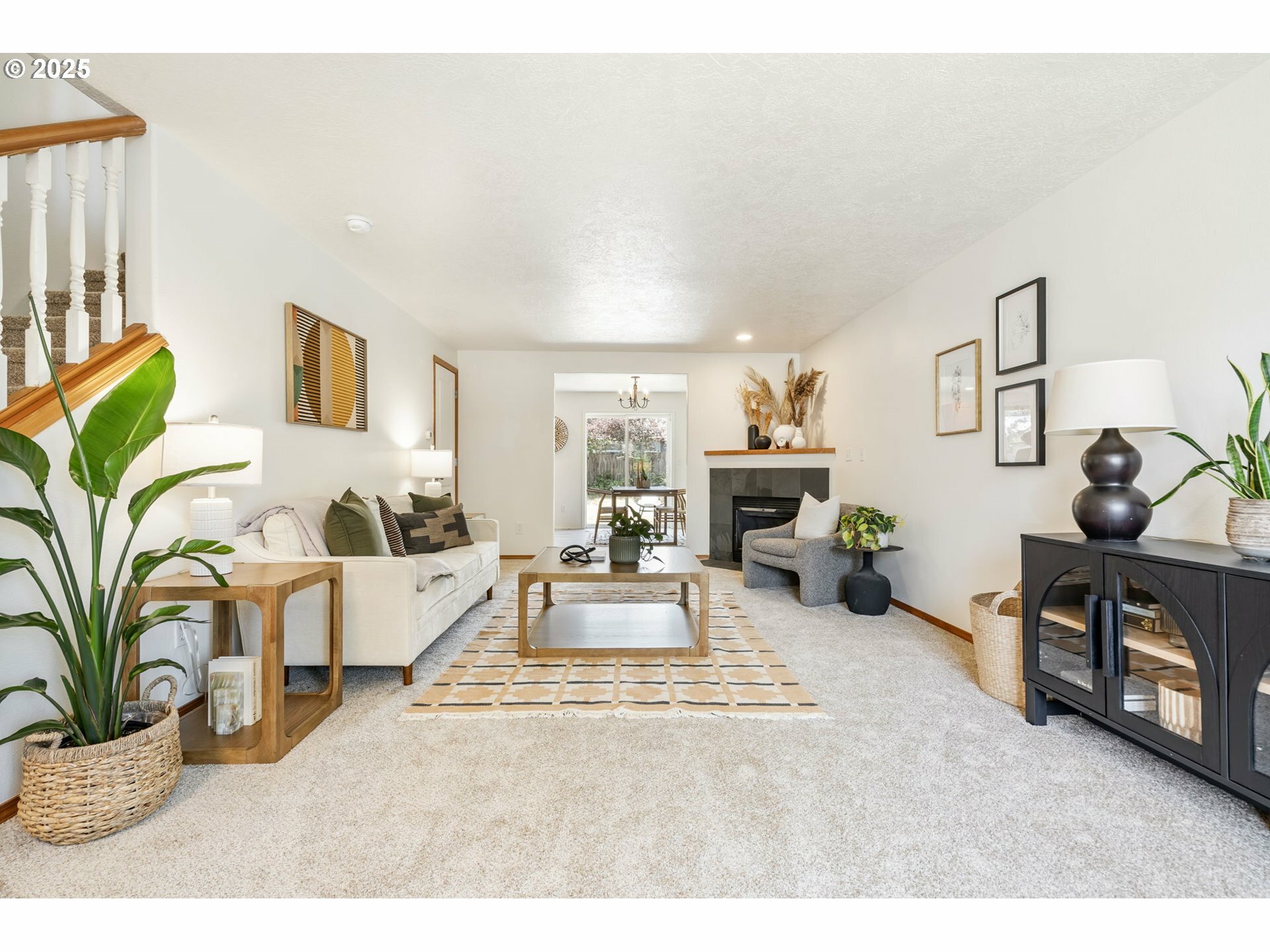 Property Photo: 6837 SE 84th Ave OR 97266