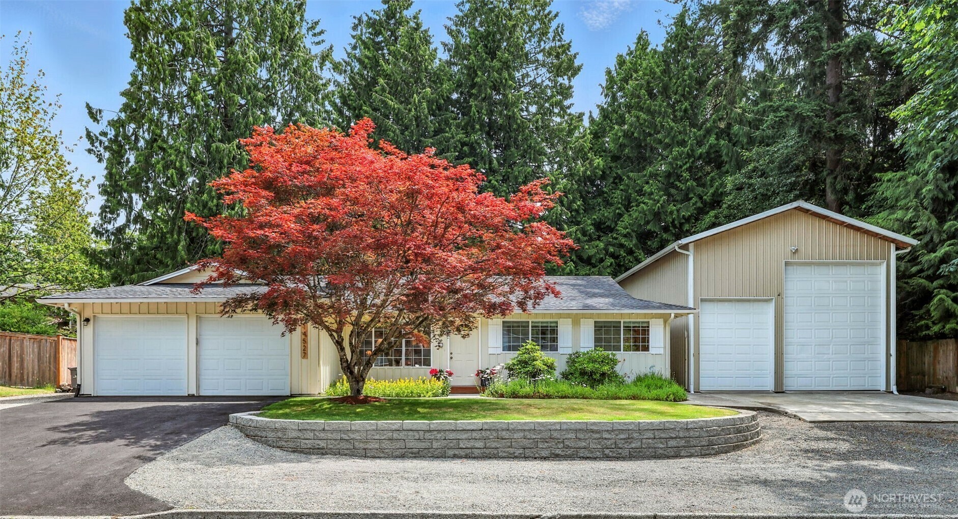 Property Photo:  14527  60th Avenue W  WA 98026 