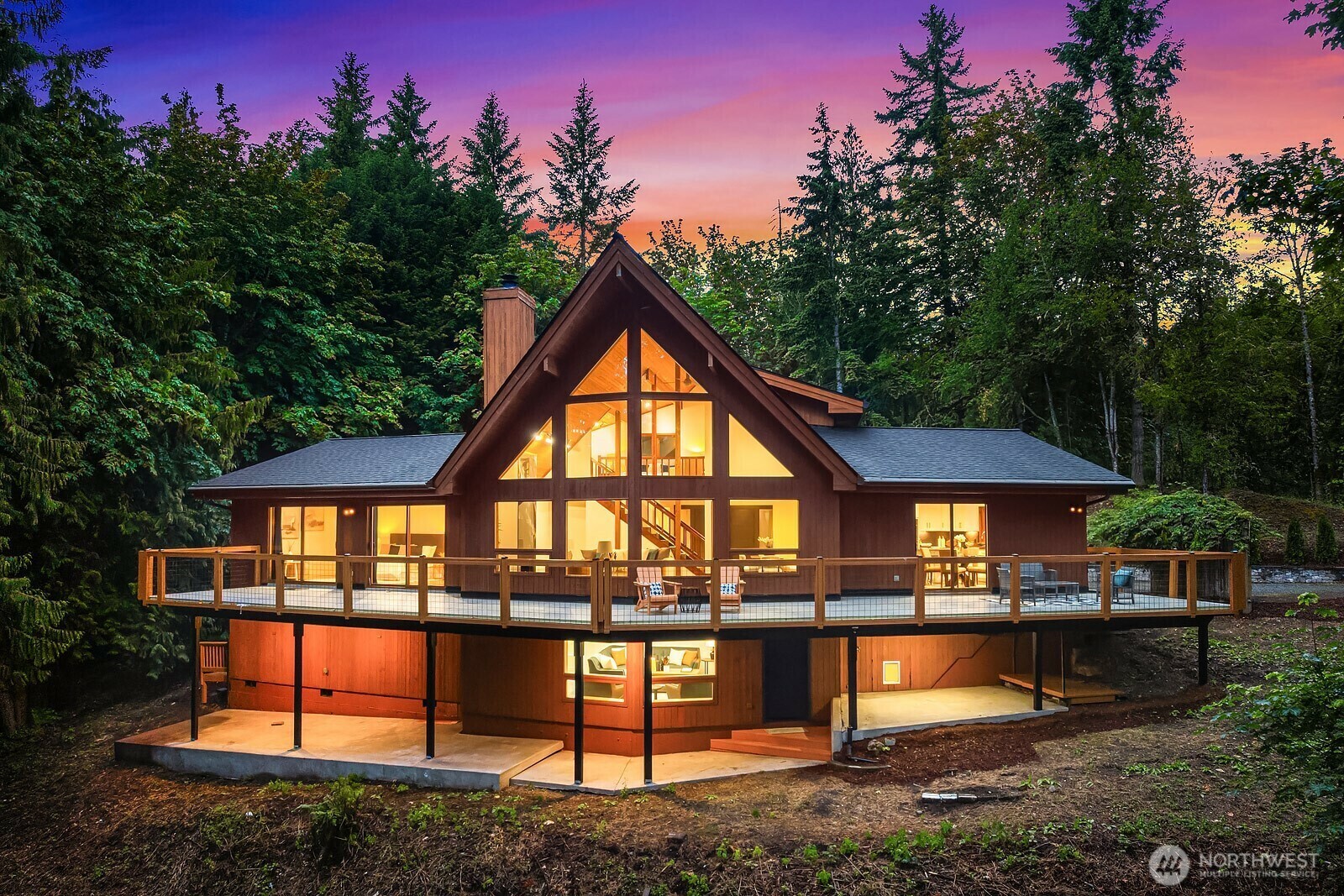 Property Photo: 10809 169th Avenue SE WA 98059