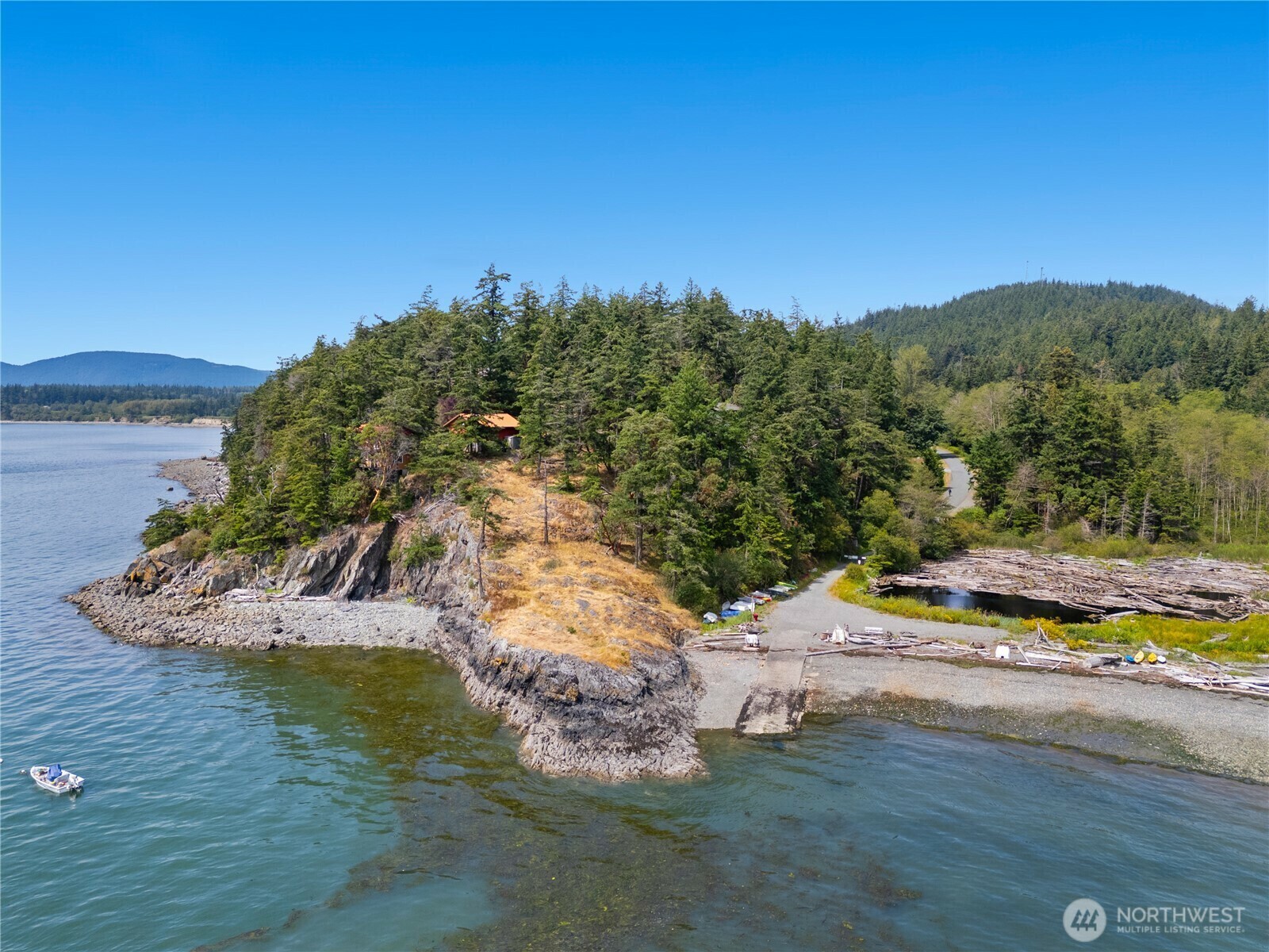 Property Photo:  7782  Cypress Way  WA 98221 