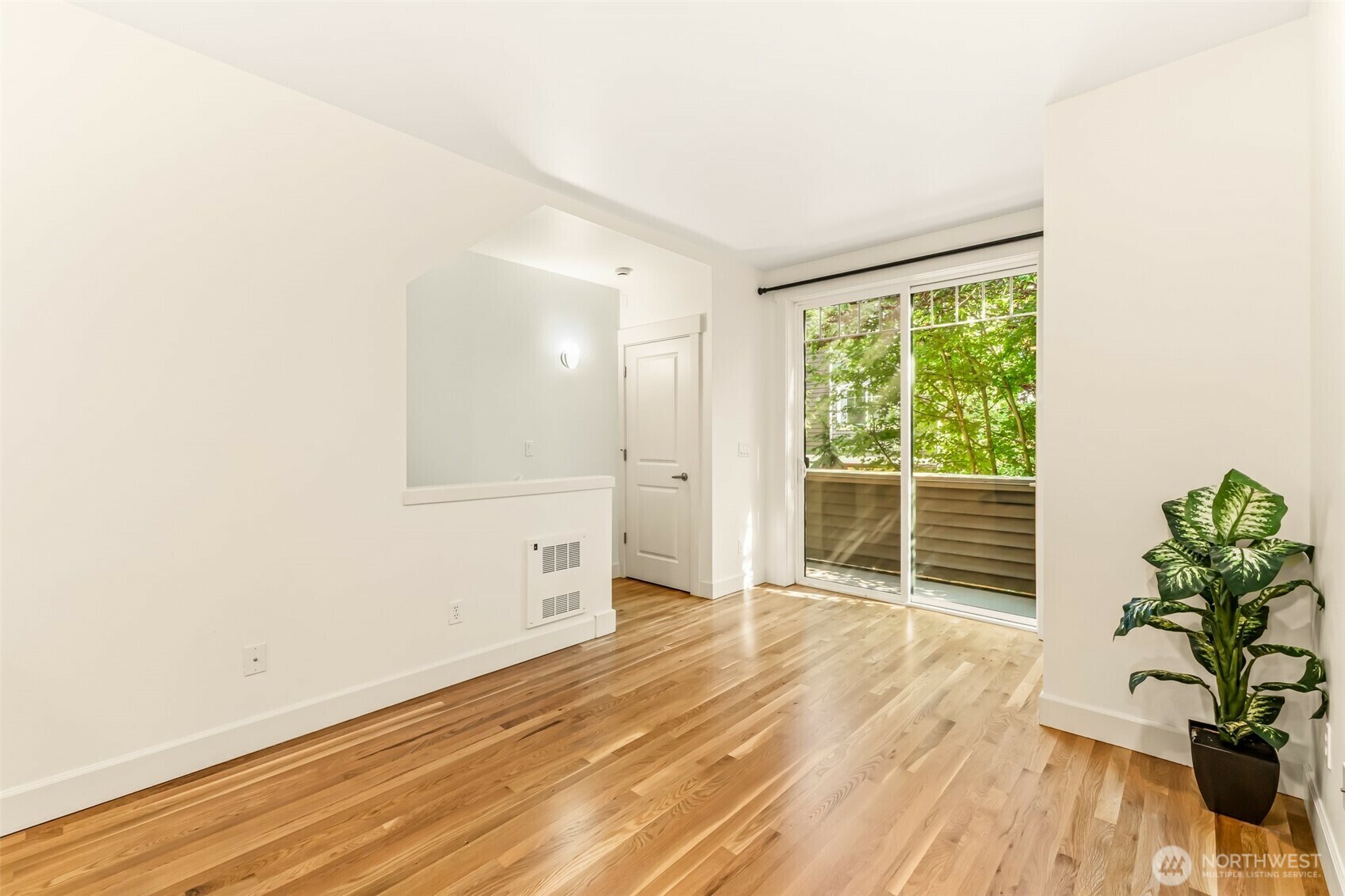 Property Photo: 1019 NE 125th Street C WA 98125