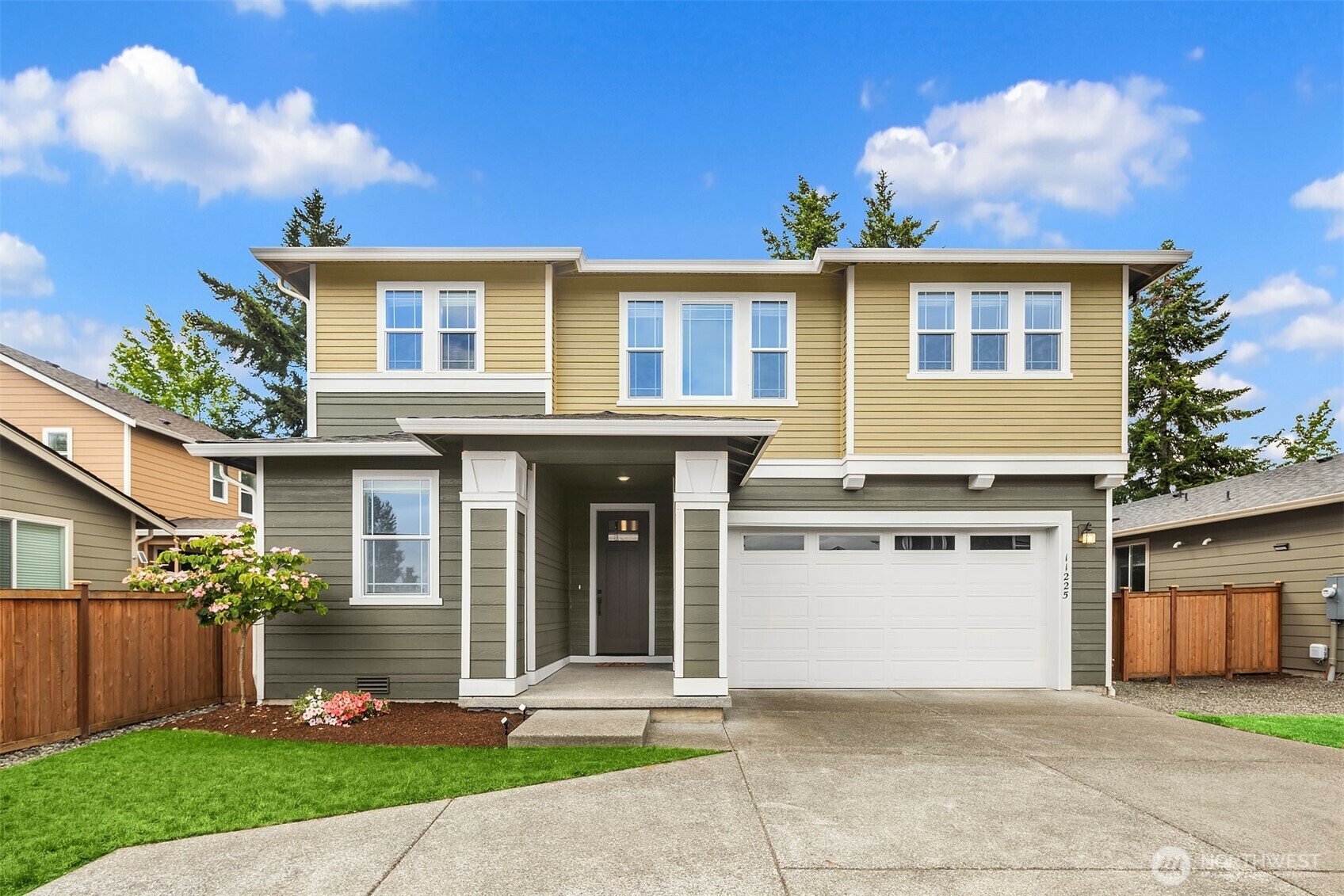Property Photo: 11225 SE 245th Place WA 98030