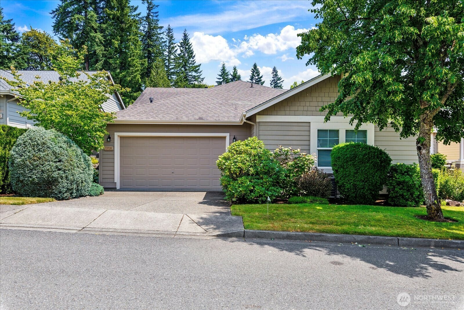 Property Photo: 13720 231st Lane NE WA 98053