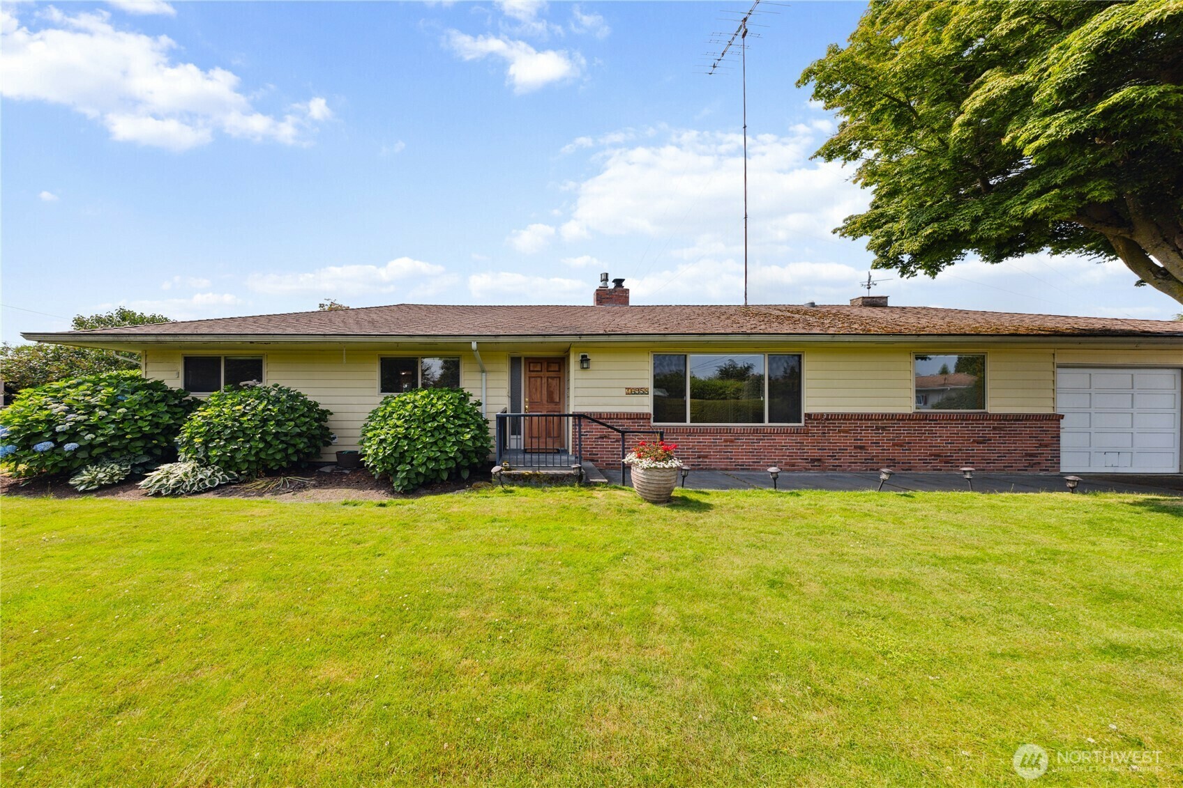 Property Photo:  16958  Nilson Road  WA 98273 