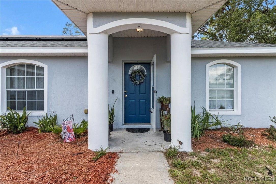 Property Photo: 603 Marion Oaks Boulevard FL 34473