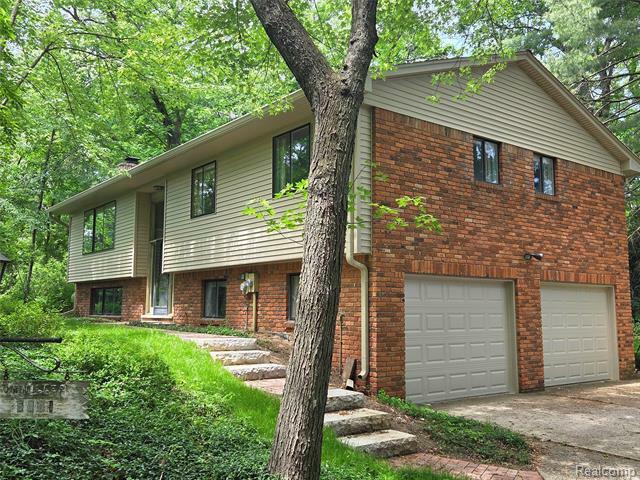 Property Photo: 5001 Pinetum Trail MI 48114