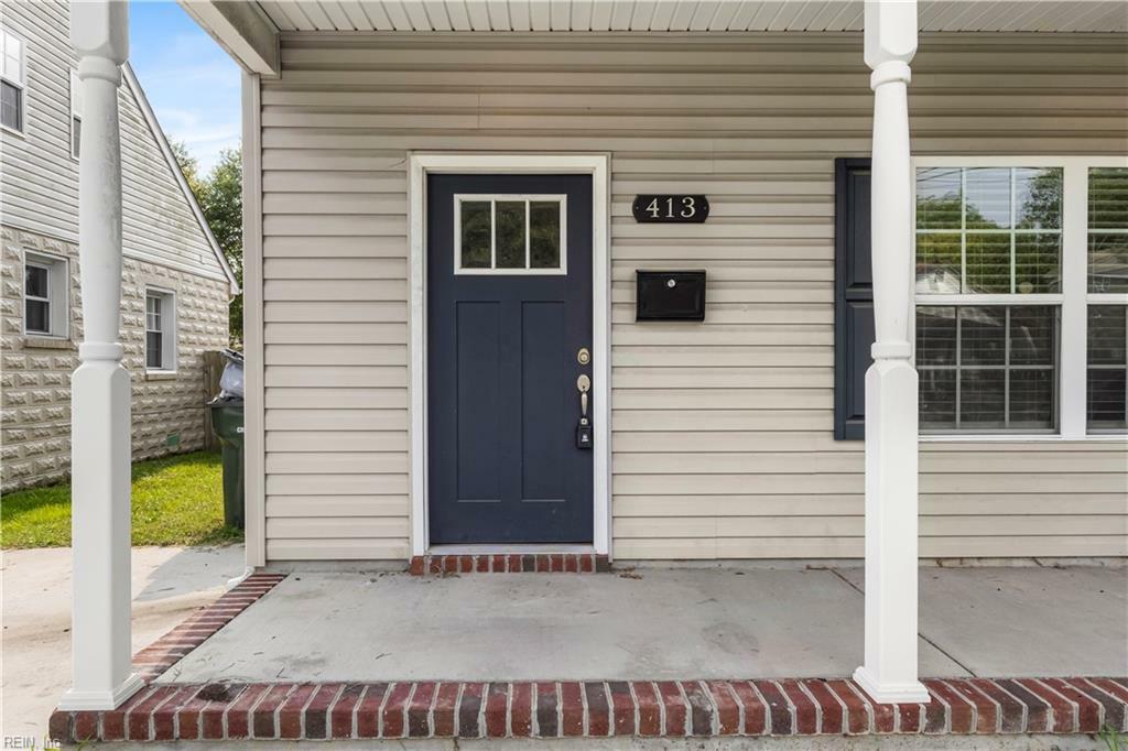 Property Photo: 413 Linden Ave VA 23434