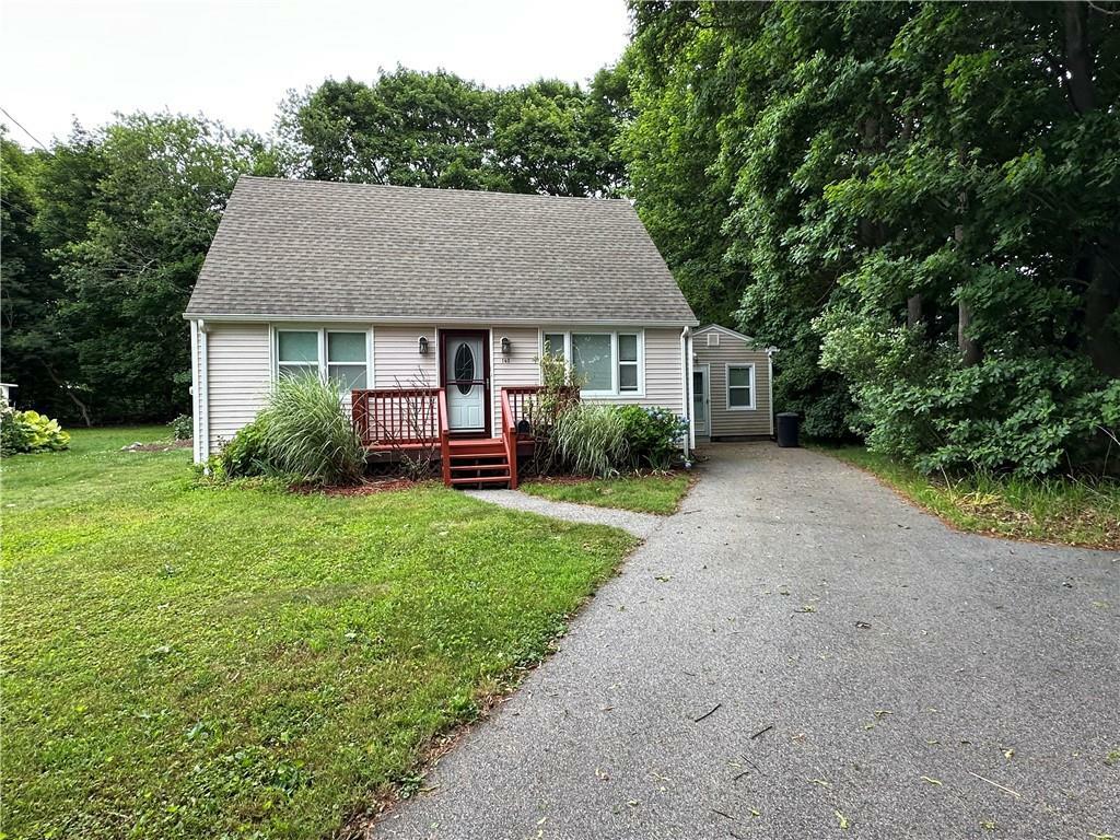 140 Middle Street  North Kingstown RI 02852 photo