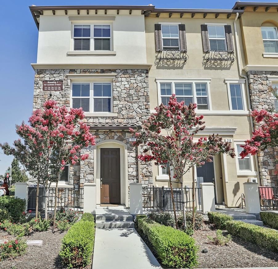 Property Photo:  711 Garden Street  CA 95035 