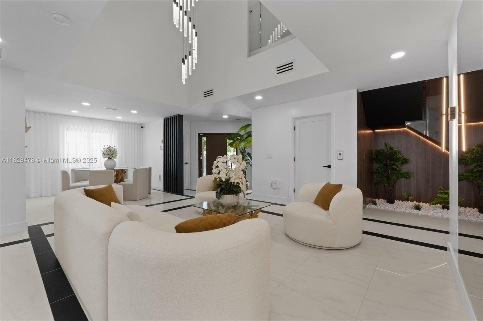Property Photo: 4014 SW 144th Pl FL 33175