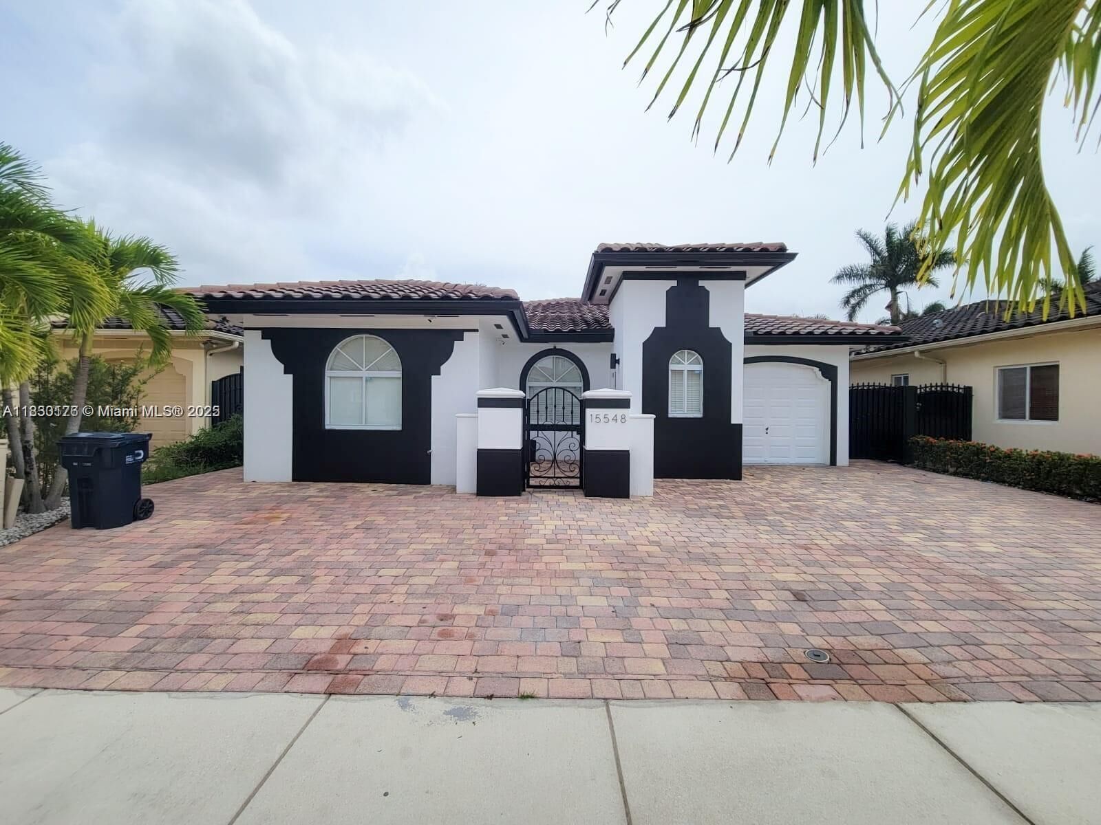 Property Photo:  15548 SW 12th Ter 0  FL 33194 