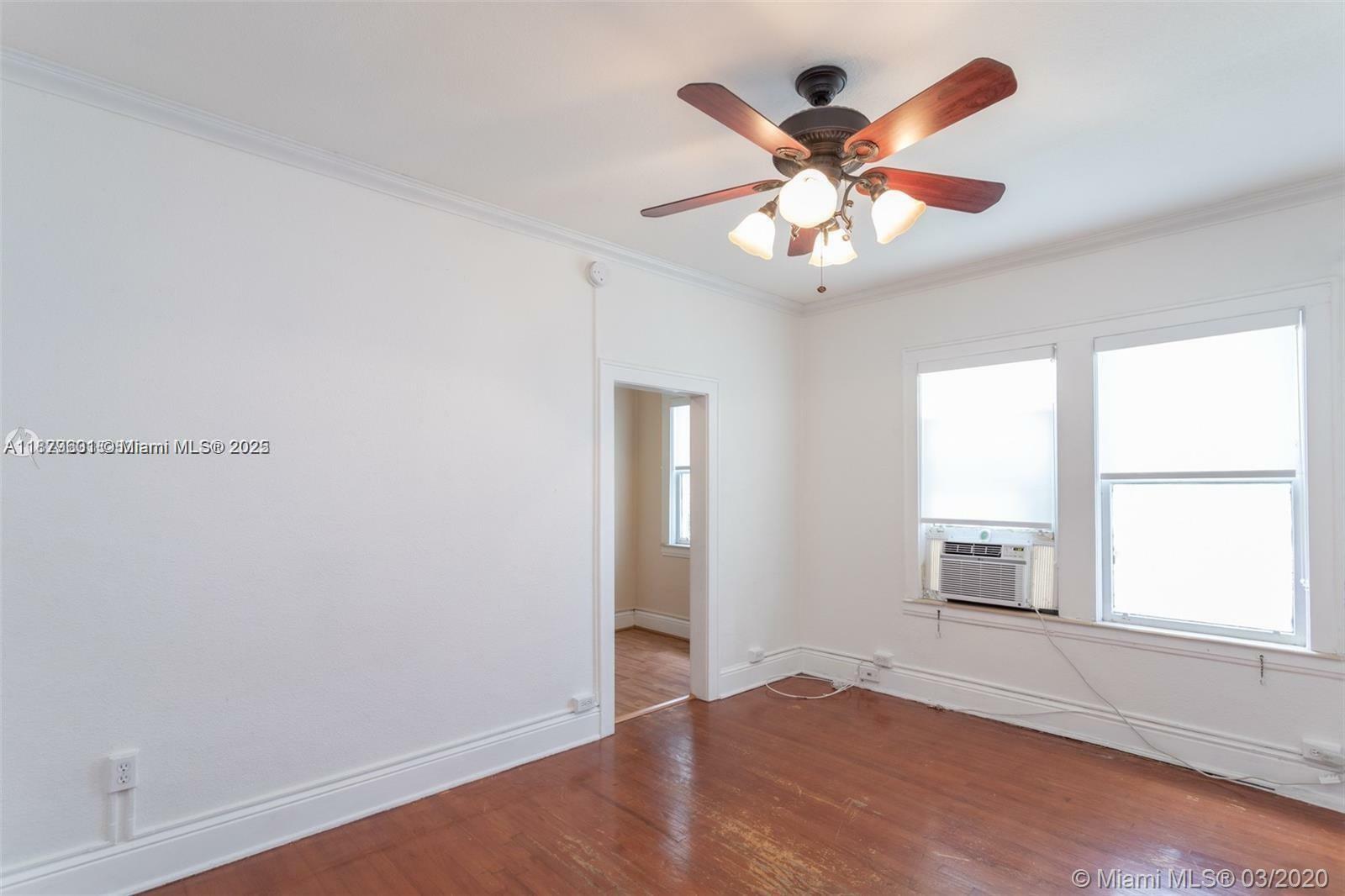 Property Photo: 126 Mendoza Ave 9 FL 33134