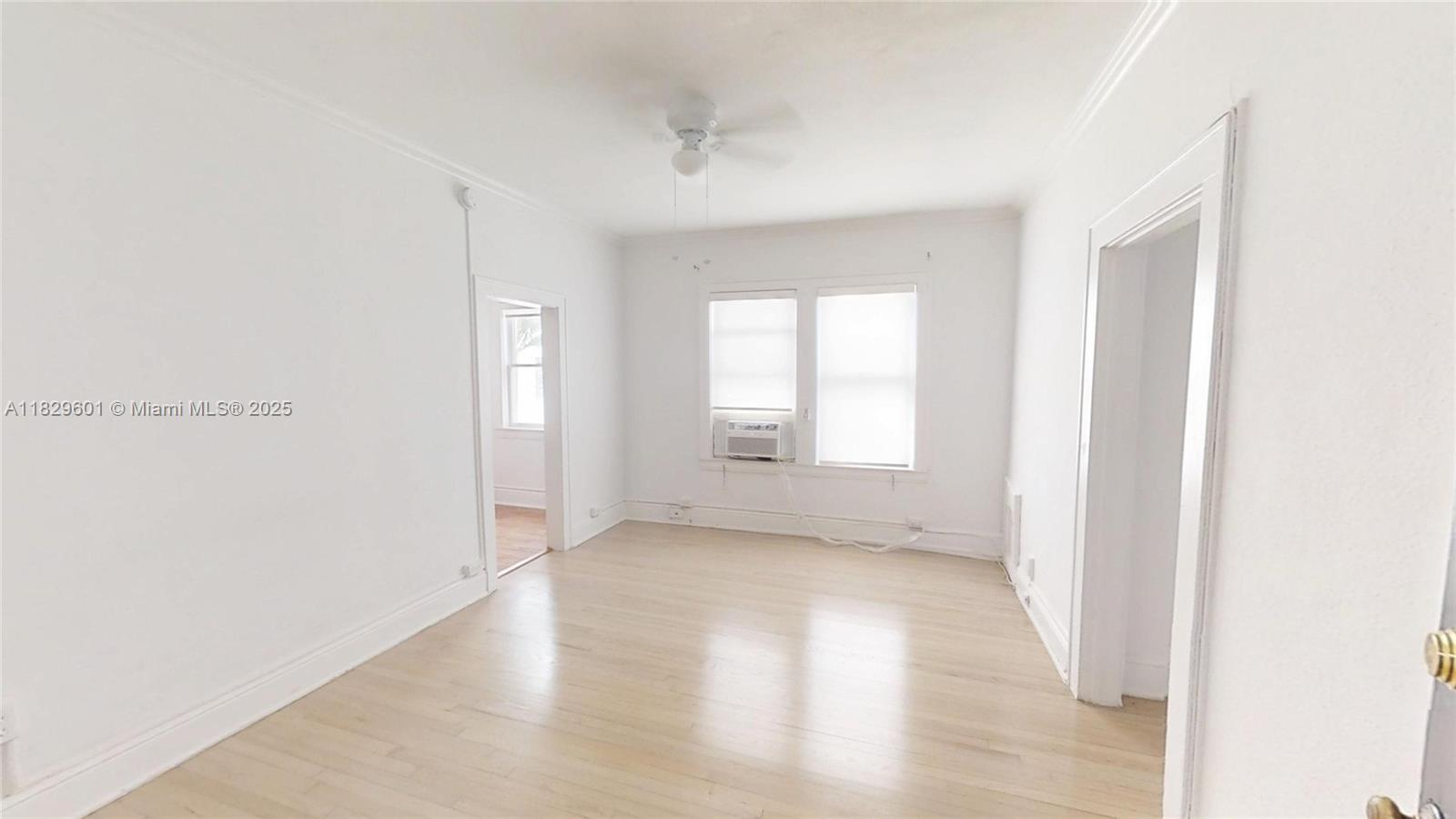 Property Photo: 126 Mendoza Ave 9 FL 33134