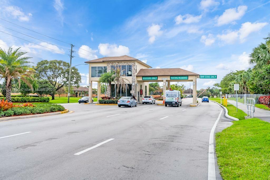 Property Photo: 800 SW 131st Ave 101F FL 33027