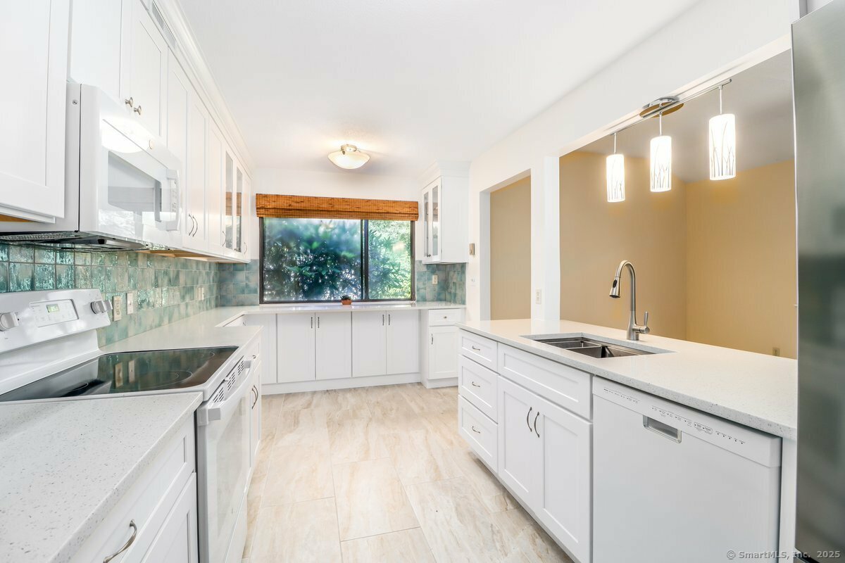 Property Photo: 920 Heritage Village A CT 06488