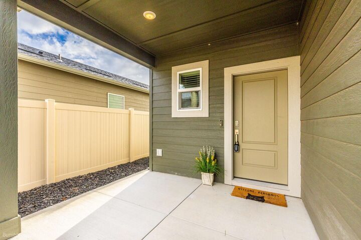 Property Photo:  3640 S Clinton Rd  WA 99206 