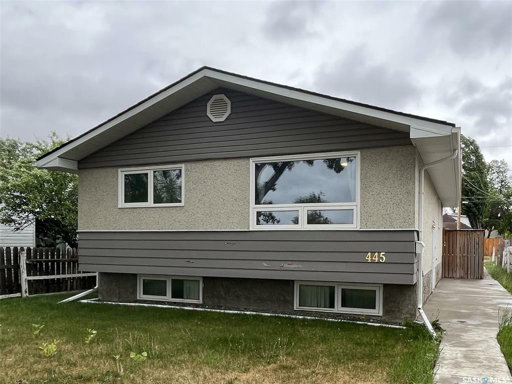 445 11th Street E  Prince Albert SK S6V 1A8 photo