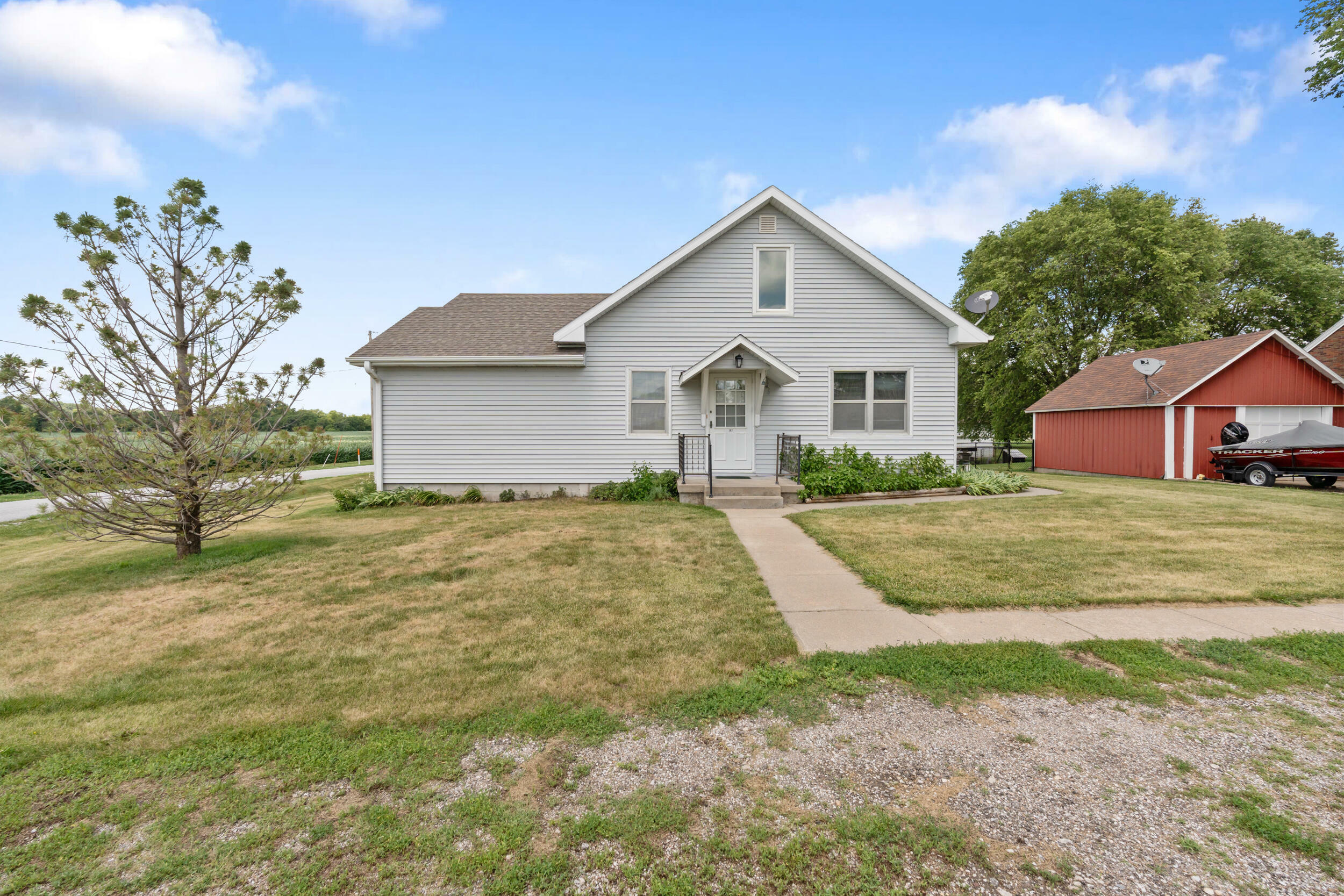 Property Photo: 302 Main Street IA 51554
