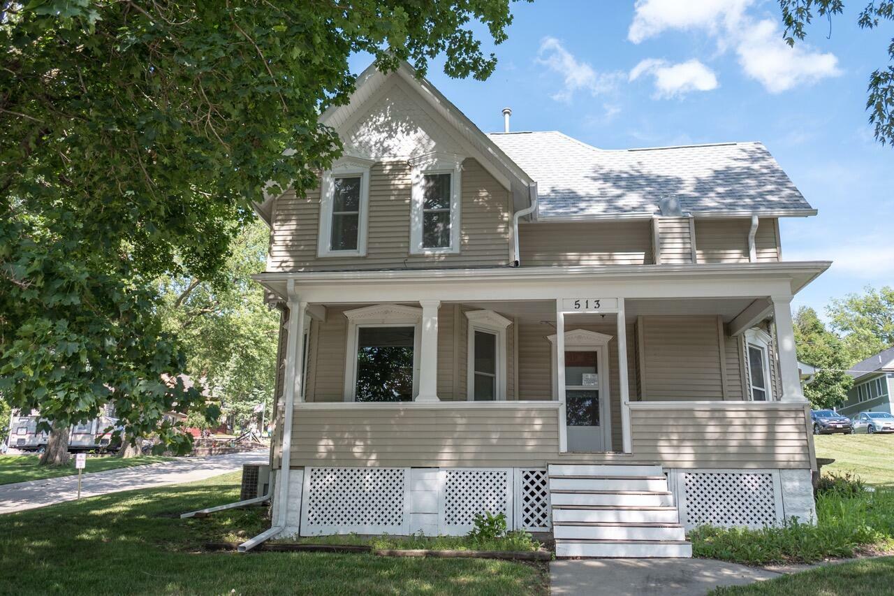 513 N Walnut  Street  Avoca IA 51521 photo