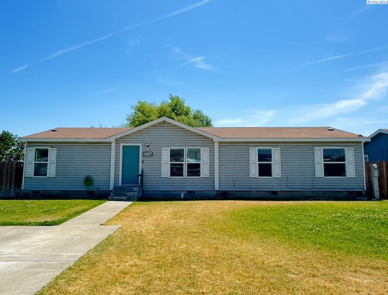 2516 E Alvina  Pasco WA 99301 photo