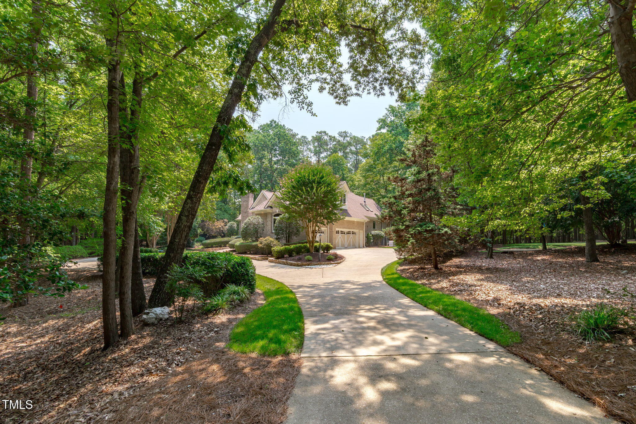 Property Photo: 4905 Ivercroft Place NC 27526