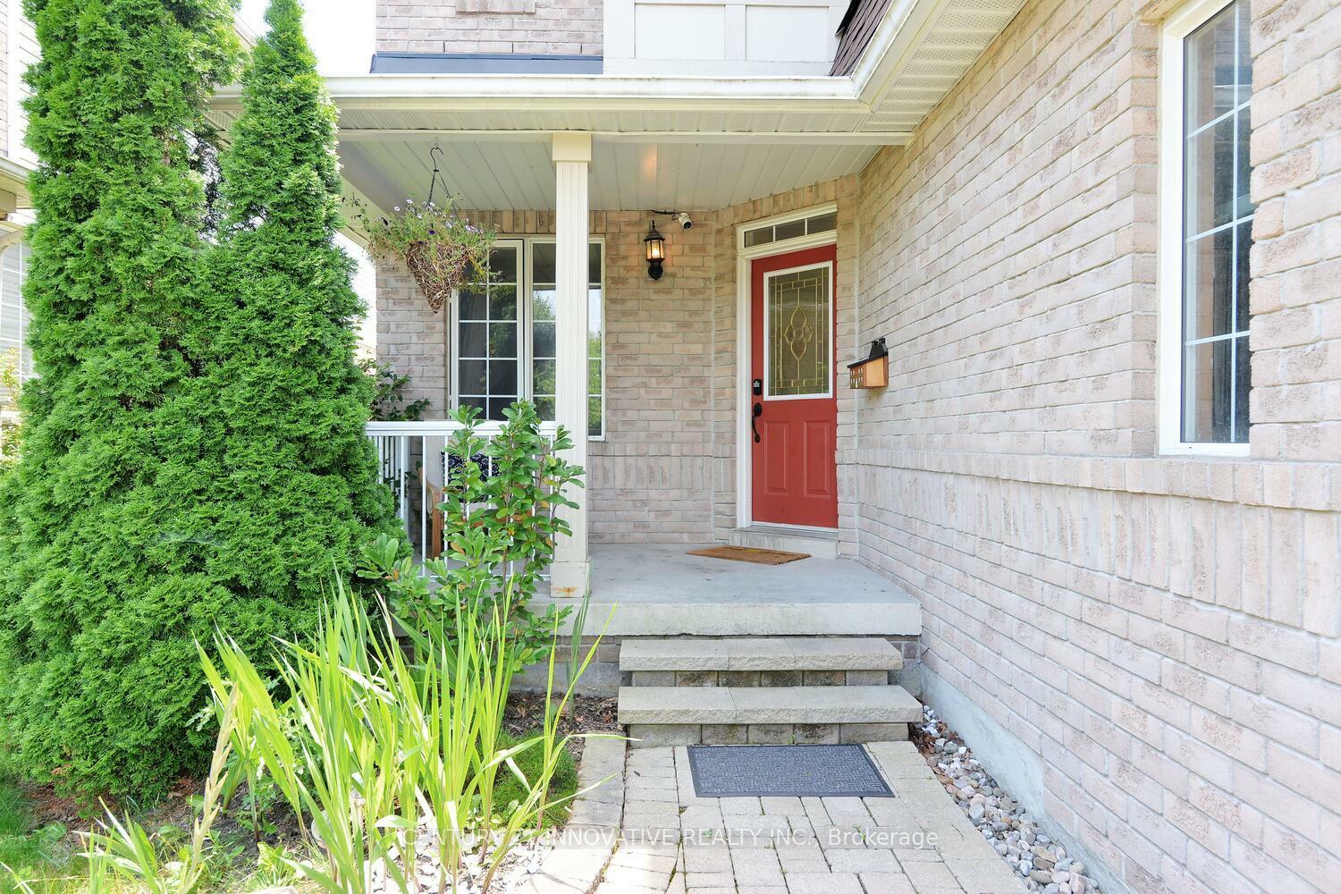 Property Photo: 35 Weldon Street ON L1R 2T5