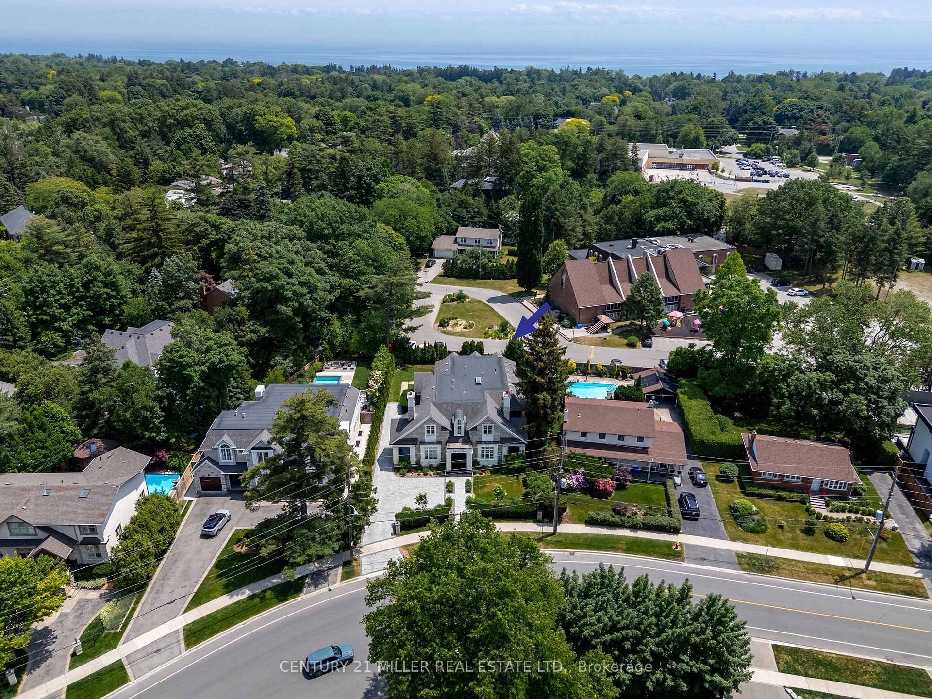 Photo de la propriété:  1522 Devon Road  ON L6J 2M5 