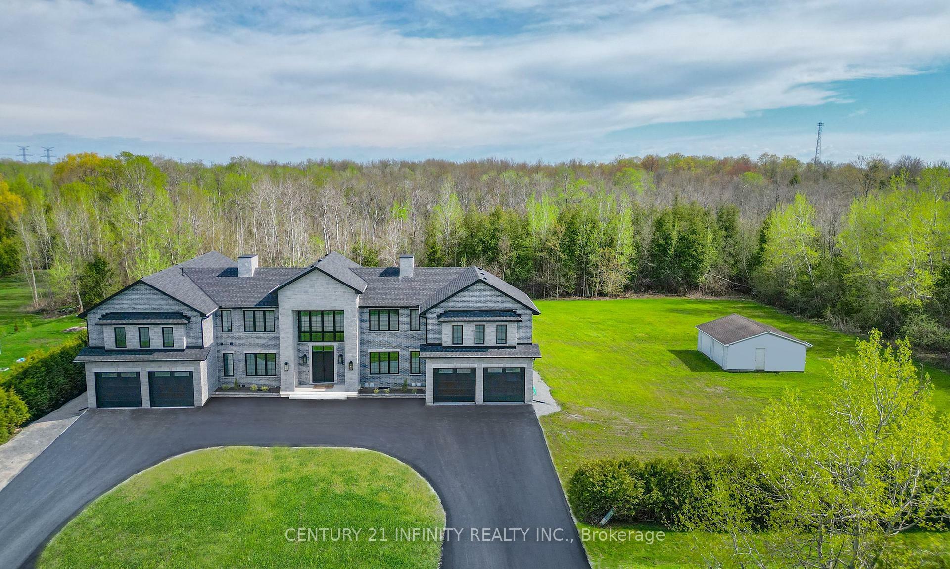Photo de la propriété: 2033 Nash Road ON L1C 3K4
