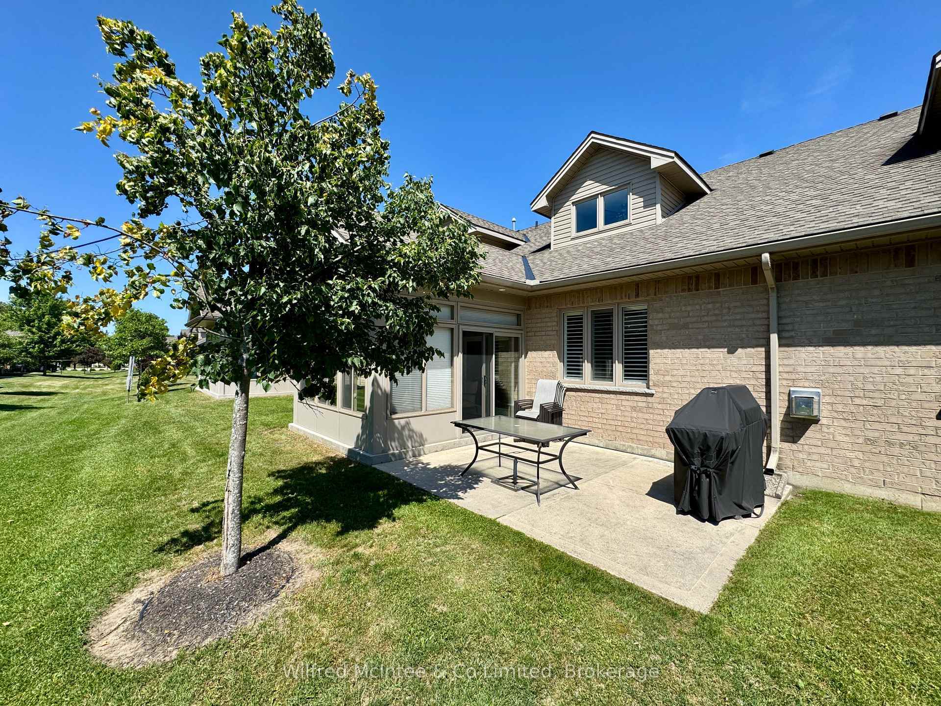 Property Photo: 401 Victoria Street 31 ON N0G 2V0