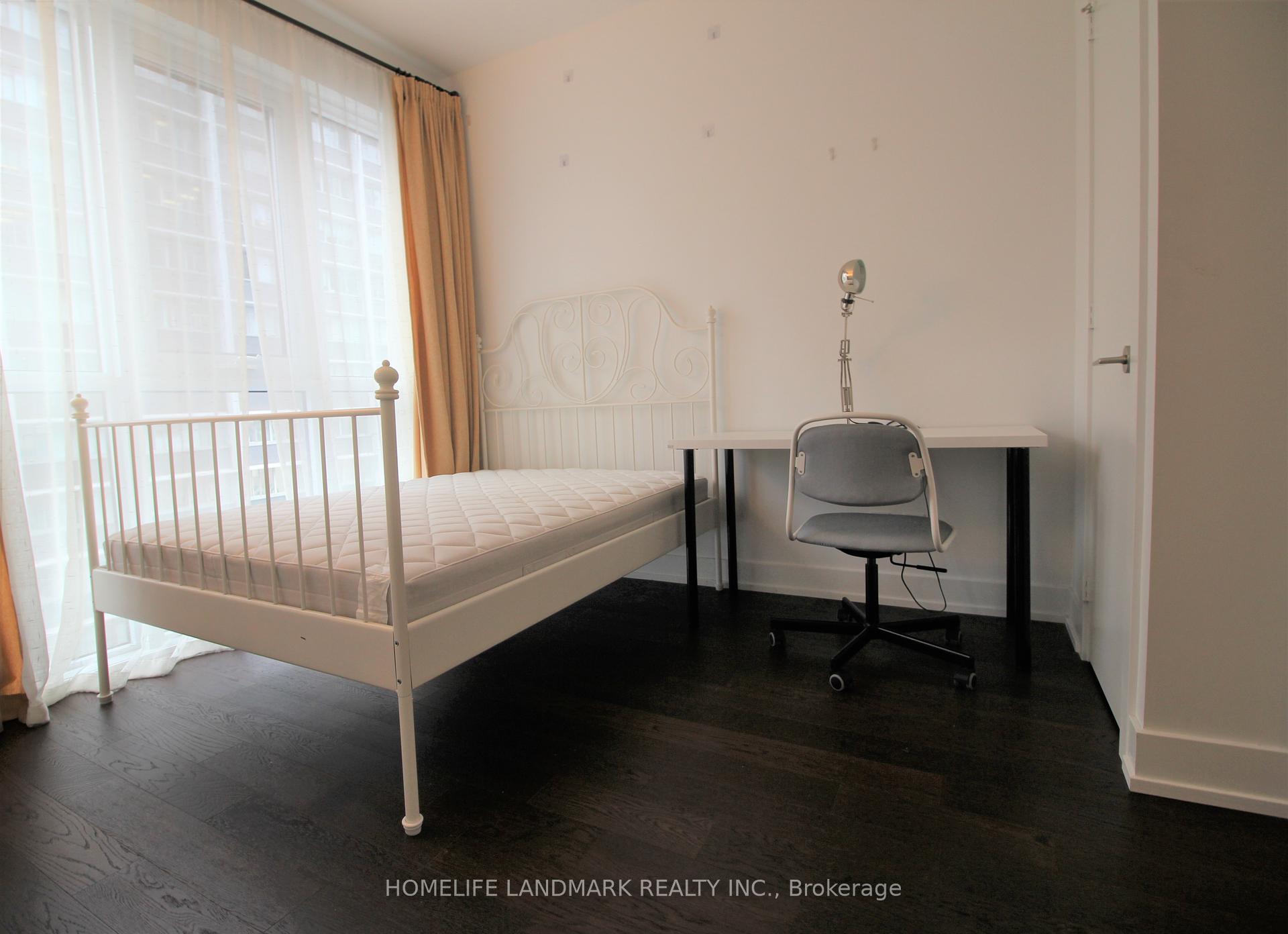 Property Photo: 7 Grenville Street 1107 ON M4Y 1A1
